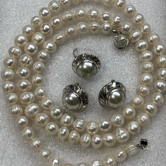 Vintage Jewelry - VINTAGE White Freshwater Pearls 33” Long Strand Necklace Jewelry Classic Prepy